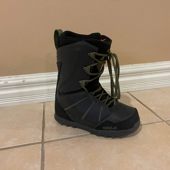 Thirty two 20 year Bradshaw Edition Size 9 - Picture 3 of 5